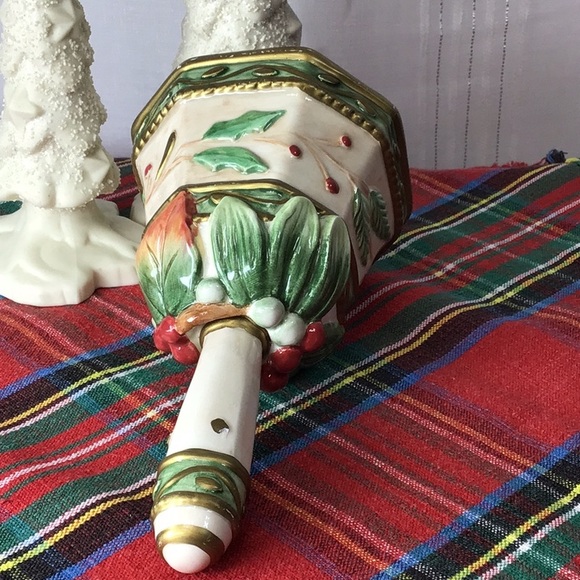 🎄 FITZ And FLOYD Classics ‘Winter Wonderland’ Bell 🔔 - Picture 4 of 8